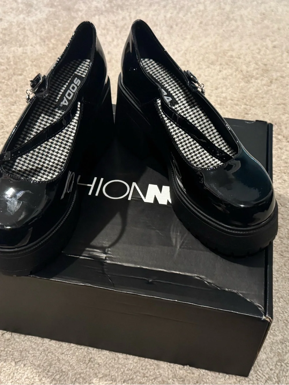 Fashion Nova Black Patent Mary Jane Chunky Platform